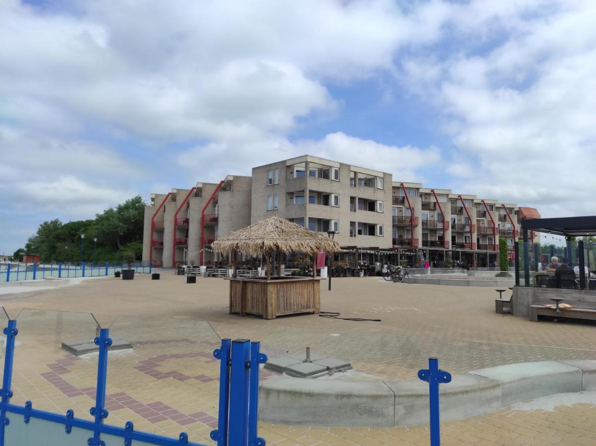 Appartement Ijsselmeer Makkum Strand Экстерьер фото
