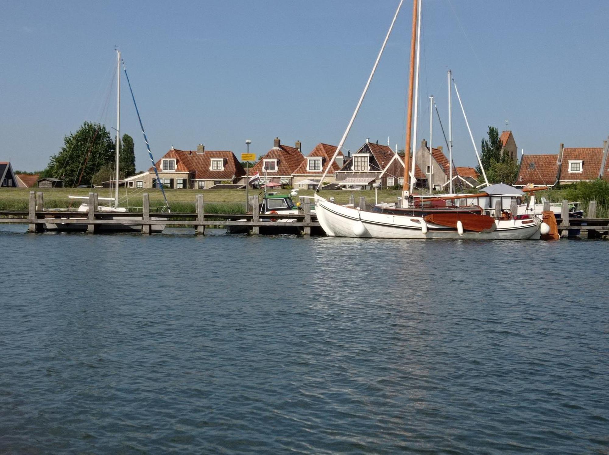 Appartement Ijsselmeer Makkum Strand Экстерьер фото